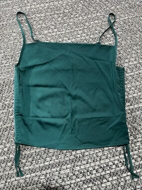 Forever 21 | Green Cinch-able Sides Going Out Tank